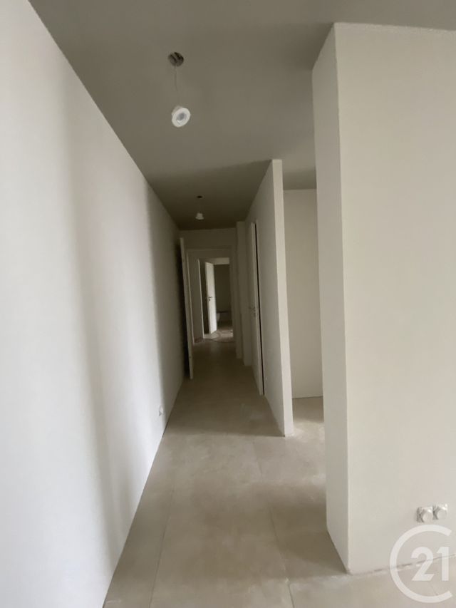 Appartement F3 à vendre - 3 pièces - 54.0 m2 - STE ANNE D AURAY - 56 - BRETAGNE - Century 21 Aequitas Immobilier