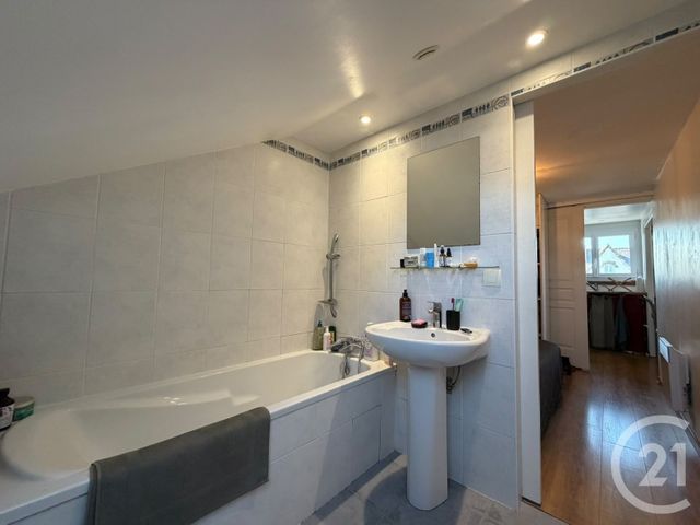Appartement F2 à vendre - 2 pièces - 27.1 m2 - AURAY - 56 - BRETAGNE - Century 21 Aequitas Immobilier