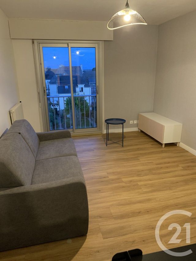 Appartement Studio à vendre - 1 pièce - 28.79 m2 - AURAY - 56 - BRETAGNE - Century 21 Aequitas Immobilier
